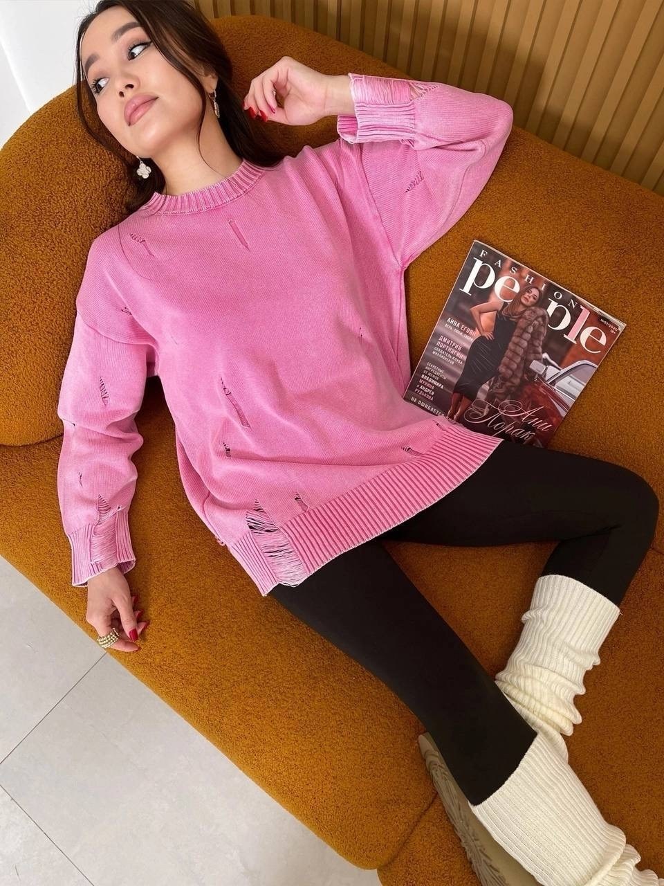 джемпер оверсайз,свитер оверсайз,розовый свитер,модные свитера,свитшот женская