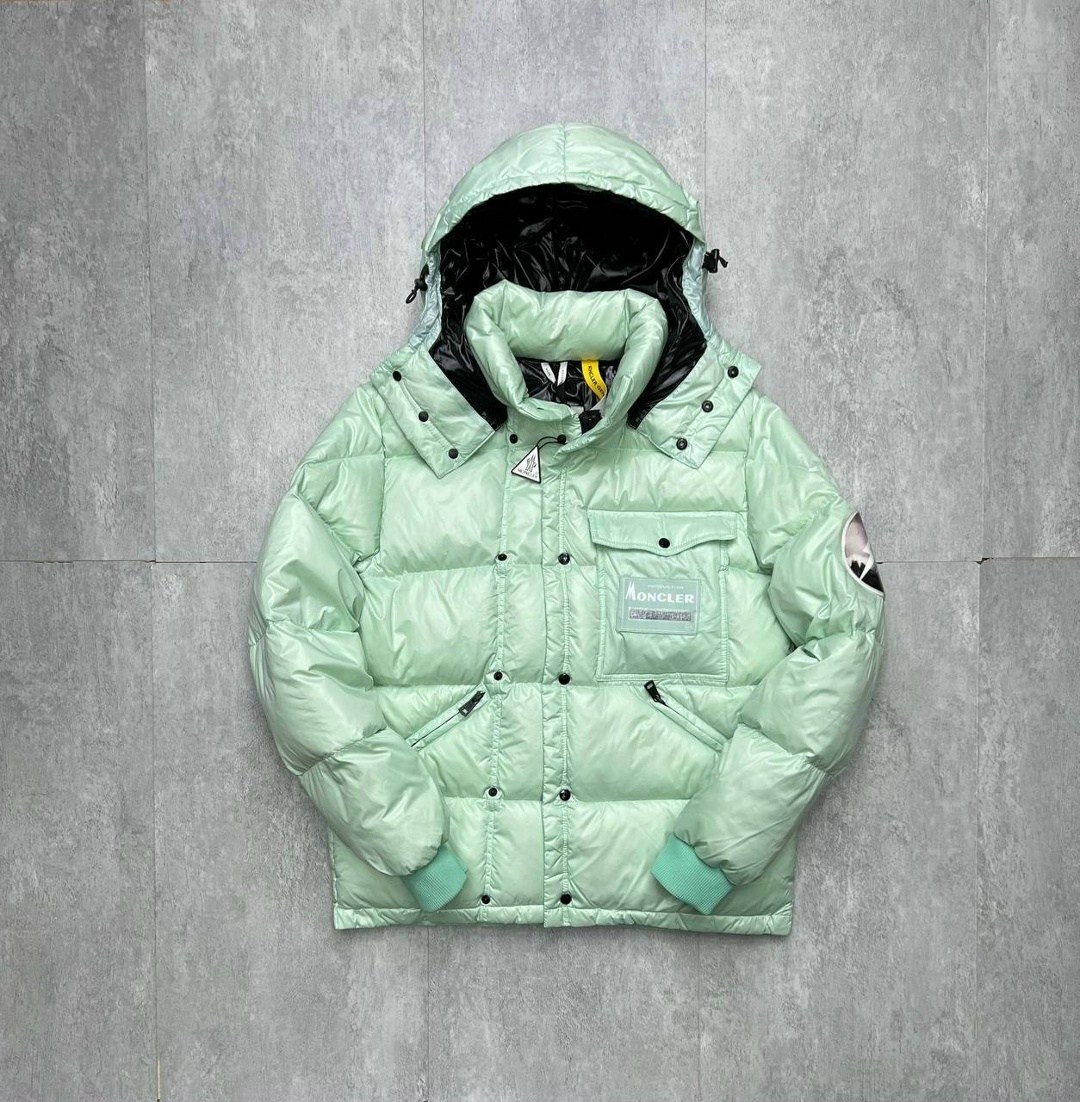 куртка пуховик,пуховик,пуховики монклер,модная куртка,пуховик moncler