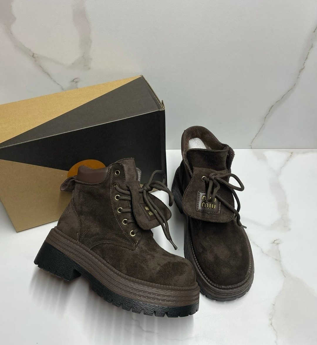 ботинки замшевые женские miu miu,ботинки из натуральной замши,,ботинки замшевые miu miu,ботинки натуральные замшевые