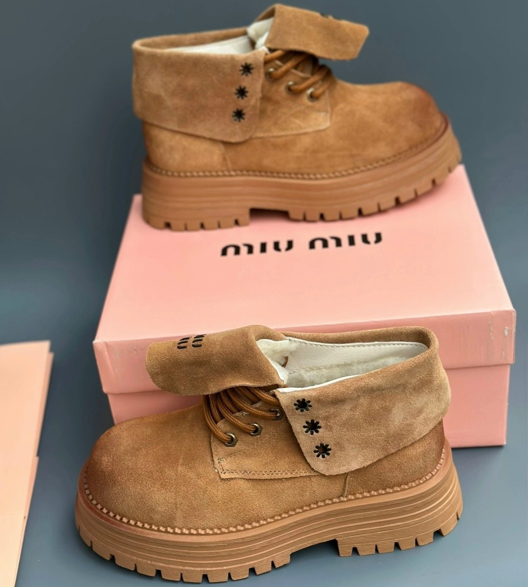 ботинки замшевые miu miu,ботинки миу миу натуральные замшевые,ботинки миу миу натуральные замшевые miu miu,,ботинки женские miu miu