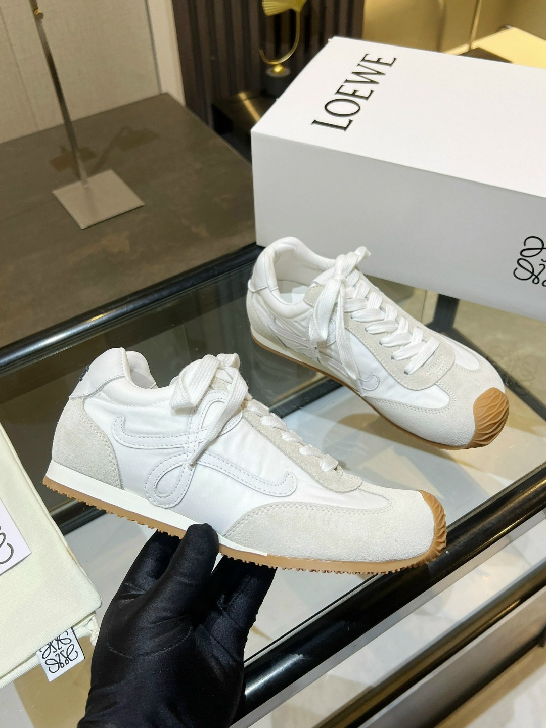 ,кроссовки loewe,кроссовки женские louis vuitton,кроссовки брендовые,кроссовки женские