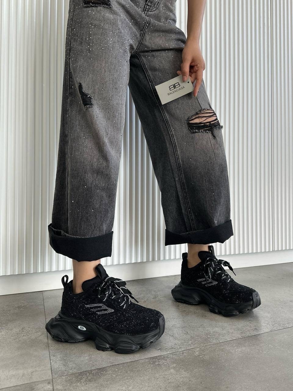 кроссовки balenciaga черные,кроссовки balenciaga,кроссовки balenciaga женские,кроссовки баленсиага черные,balenciaga triple s кроссовки