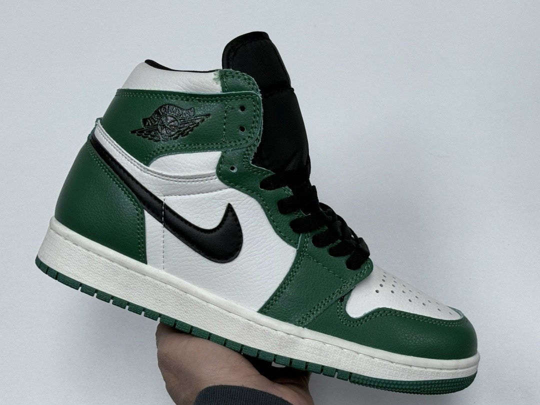 кроссовки nike air jordan 1,nike air jordan 1 retro high og,nike air jordan 1 retro high og black toe,air jordan 1 retro high og,nike air jordan 1 retro high