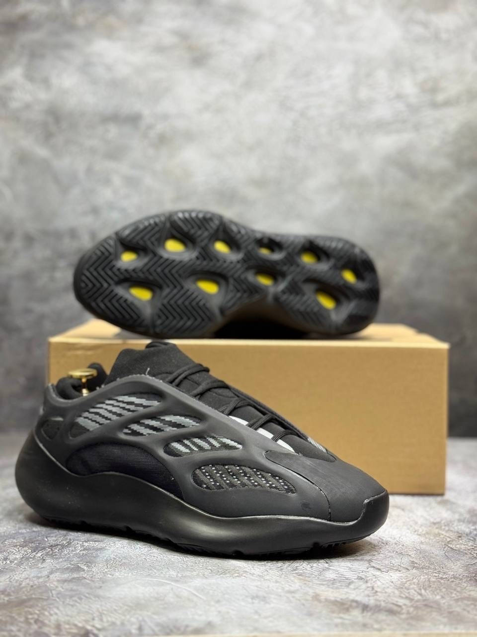 кроссовки adidas yeezy boost 700,adidas yeezy boost 700 v 3,adidas yeezy boost 700,yeezy boost 700 v 3,adidas yeezy 700 v3