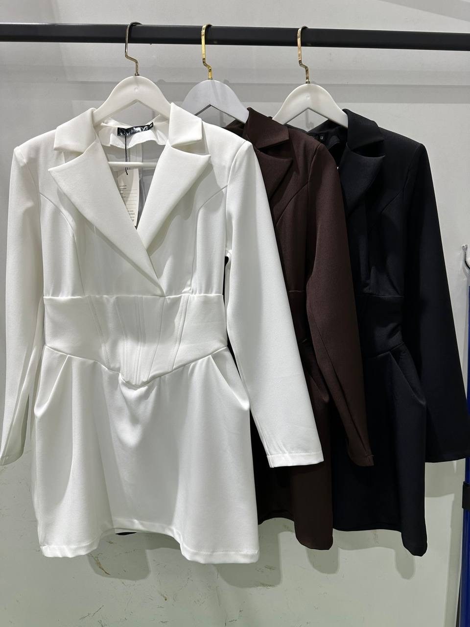 стильные наряды,платье,наряд,платье-жакет мини с корсетной вставкой на талии