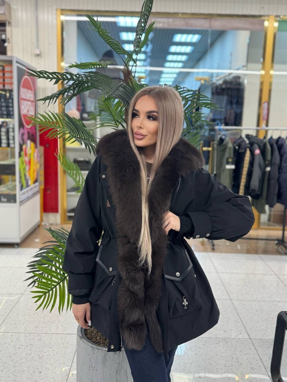 парка женская удлиненная с мехом финского песца city furs,парка с натуральным мехом,парка с мехом,меховая парка,парка с мехом песца