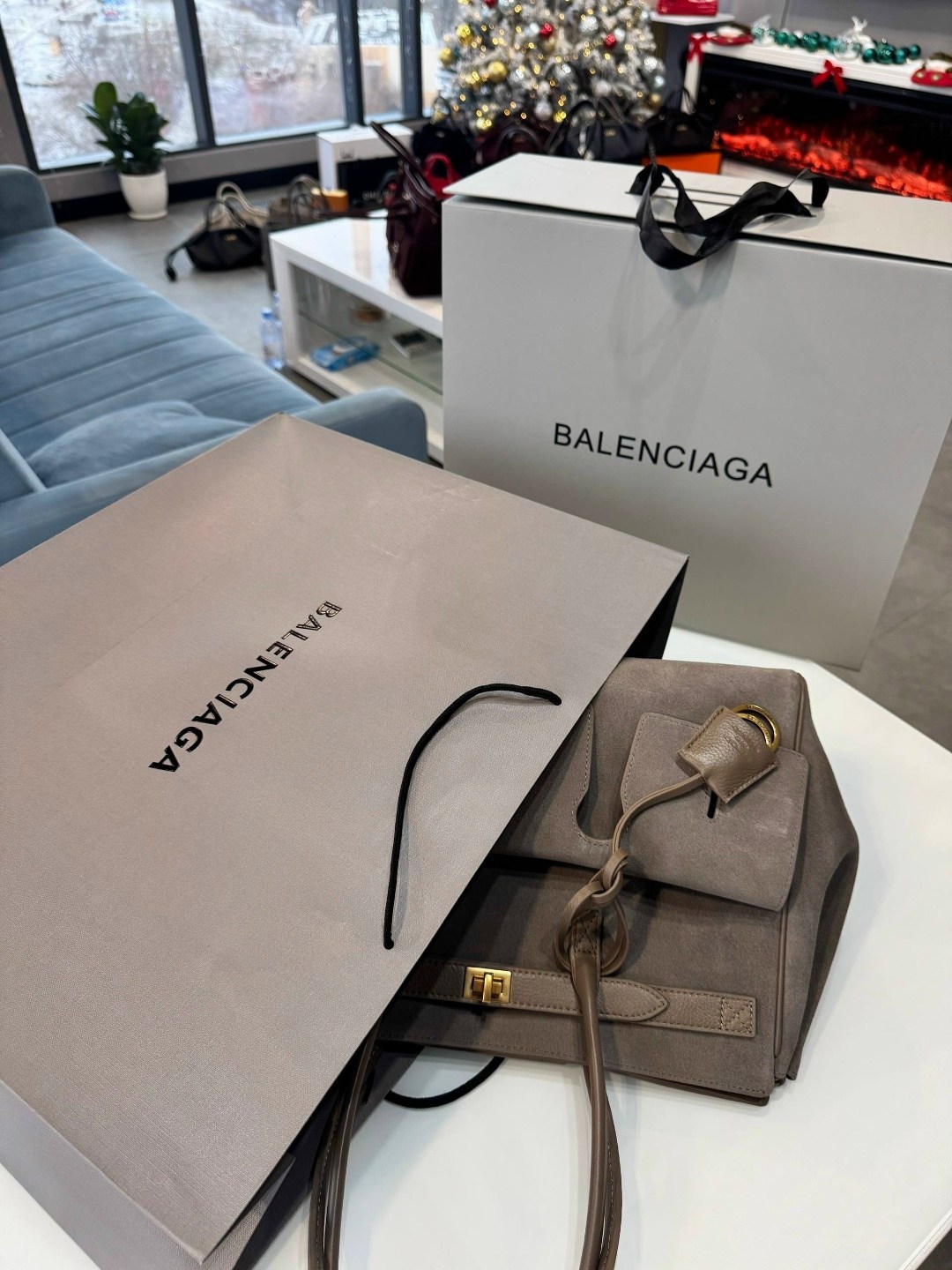 сумка fendi peekaboo замшевая,сумка женская,сумка,сумки женские модные,замшевая сумка в стиле hermes birkin