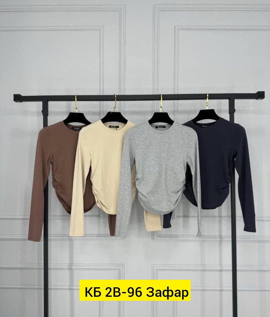 топ с длинными рукавами,женская кофта,лонгслив женский укороченный с длинным рукавом,женский лонгслив укороченный,кофта в обтяжку