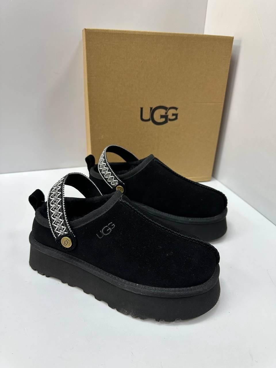 угги ugg мокасины размер 41 черный,угги-мокасины замшевые натуральные зимние черные размер 40,угги-мокасины замшевые натуральные зимние черные размер 36,угги женские ugg,угги женские