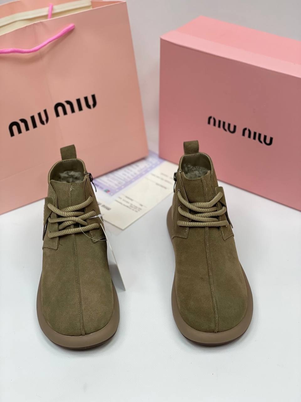 ,ботинки miu miu,ботинки миу миу женские зимние,ботинки замшевые miu miu,ботинки