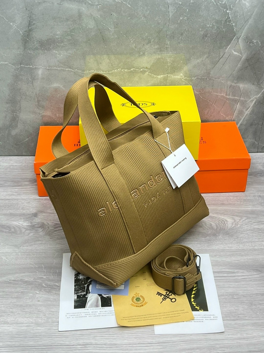 сумка,сумки тоут,marc jacobs сумка тоут,бежевая сумка,сумка шоппер