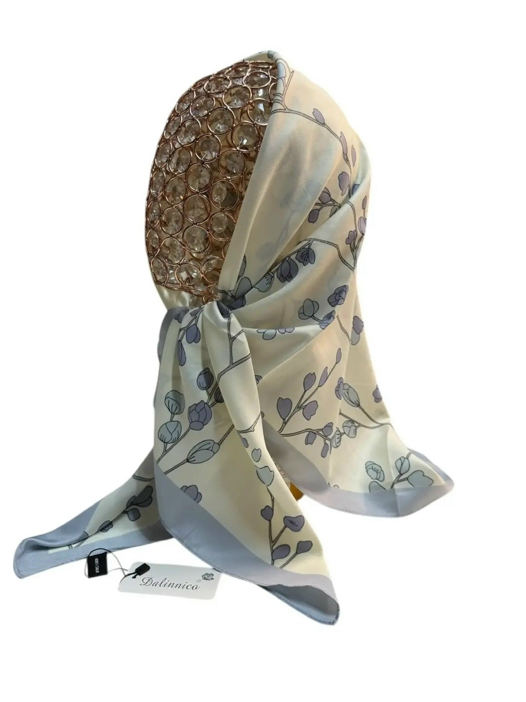 женский платок,атласный платок,шелковый шарф,платки шелковые,шарф женские