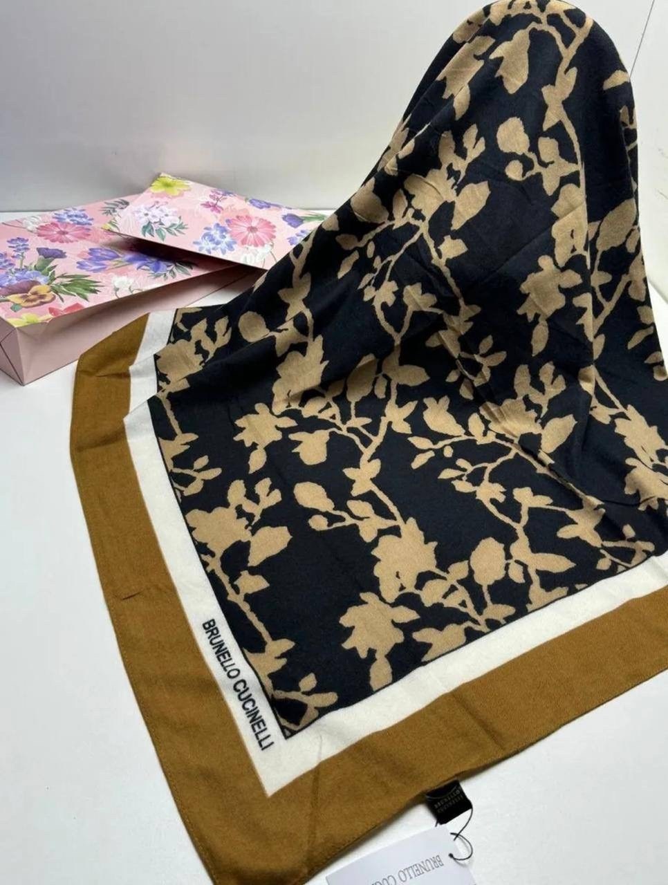 платок женский,кашемировый платок,платки шелковые,брендовый платок,платки стильные