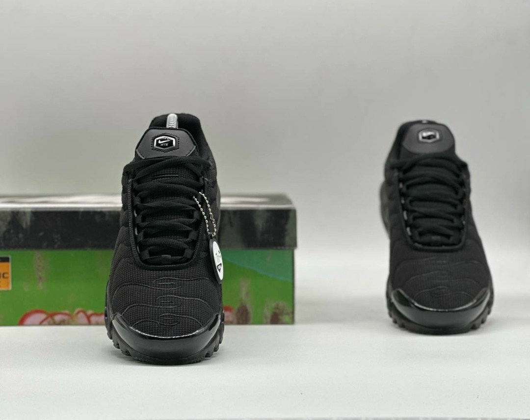 кроссовки nike air max plus tn,nike air max plus tn black,кроссовки nike air max plus tn nike,nike air max tn plus,мужские кроссовки nike air max tn plus