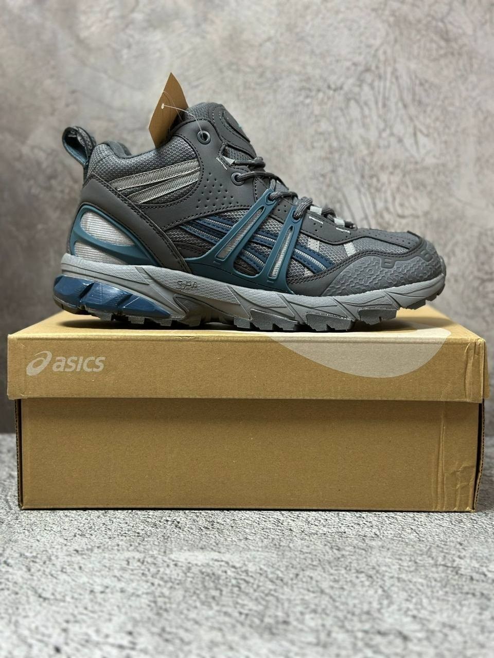 кроссовки,кроссовки asics,,мужские зимние кроссовки asics,кроссовки asics зимние новые водоотталкивающие