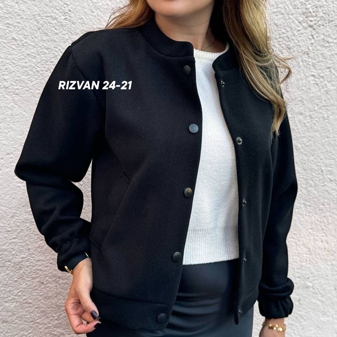 женская куртка,женская куртка бомбер,бомбер женский,куртка бомбер,повседневная куртка