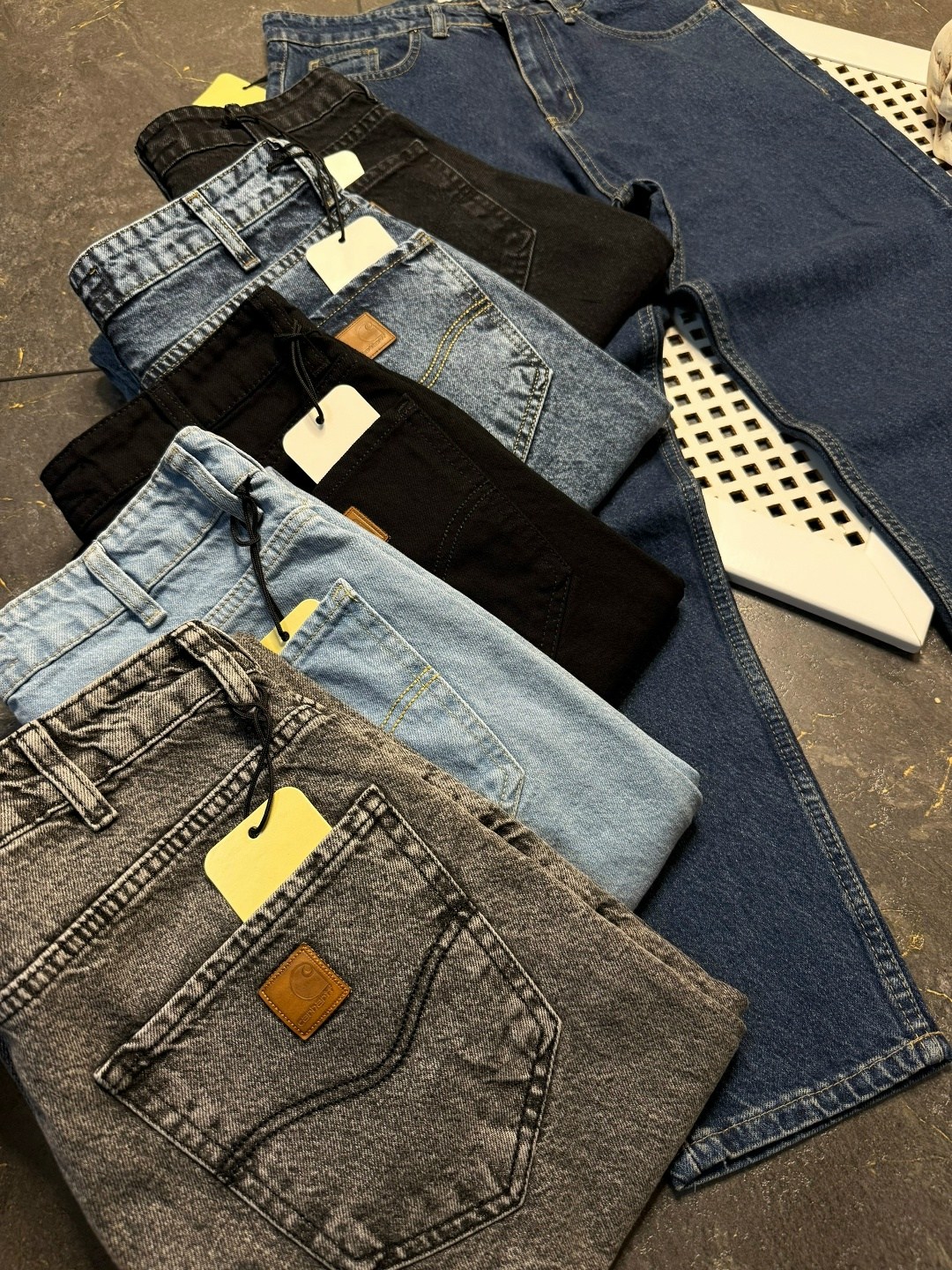 джинсы бананы мужские zara,джинсы бананы мужские,мужские джинсы,мужские джинсы бананы серые,серые джинсы бананы