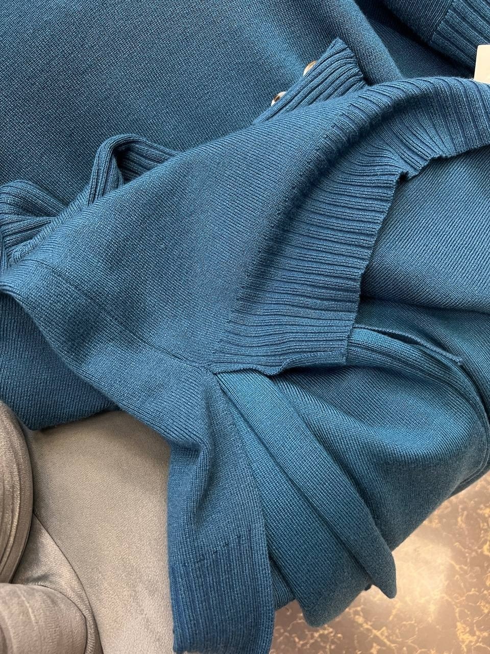 костюм с брюками,трикотажные костюмы,вязаные костюмы,трикотажный вязаный костюм с брюками,бежевый костюм