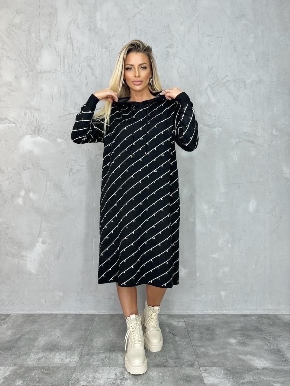 теплое вязаное платье,трикотажное платье с капюшоном,платье теплое,платье с капюшоном,вязаное платье