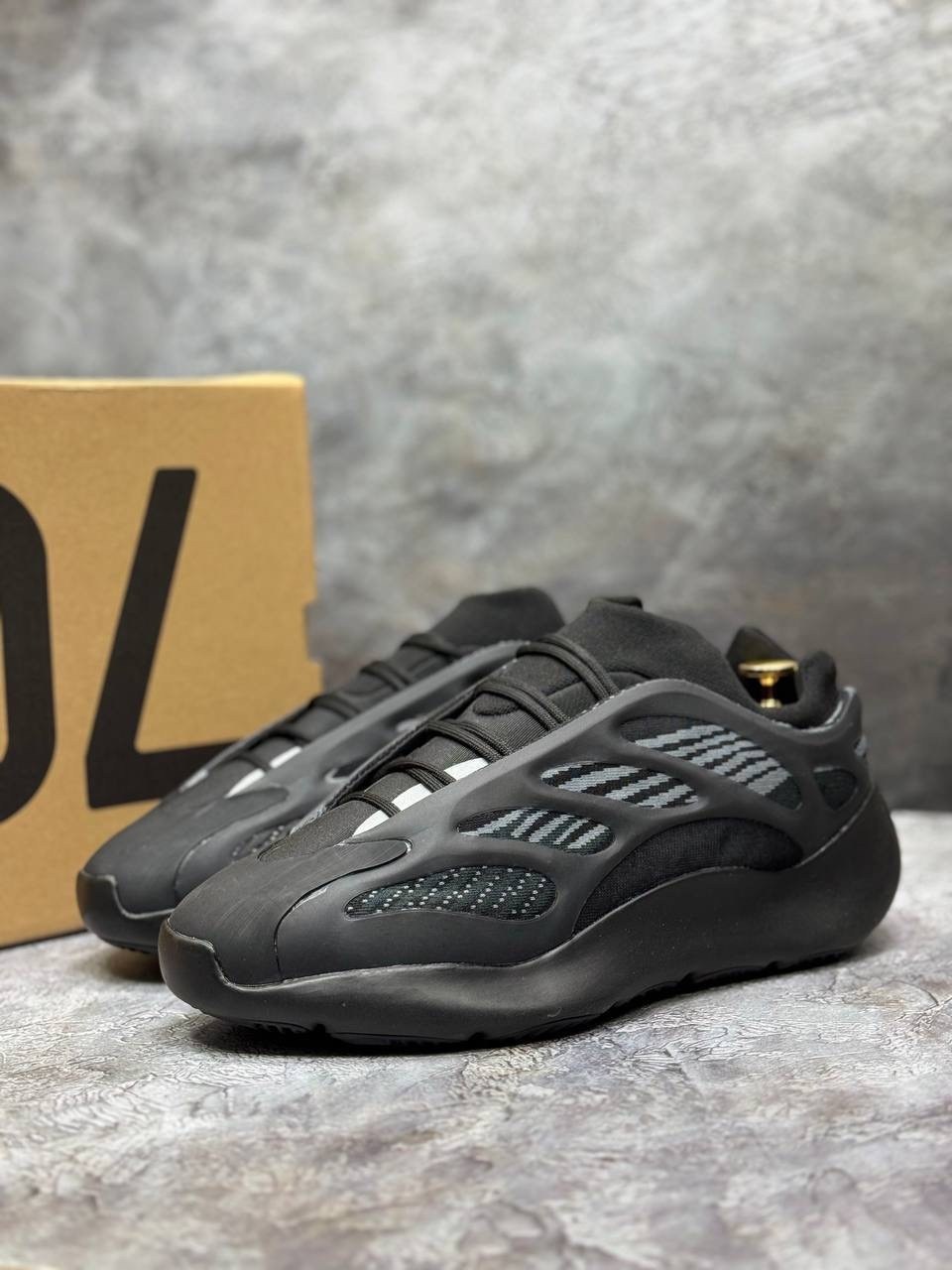 кроссовки adidas yeezy boost 700,adidas yeezy boost 700 v 3,adidas yeezy boost 700,yeezy boost 700 v 3,adidas yeezy 700 v3