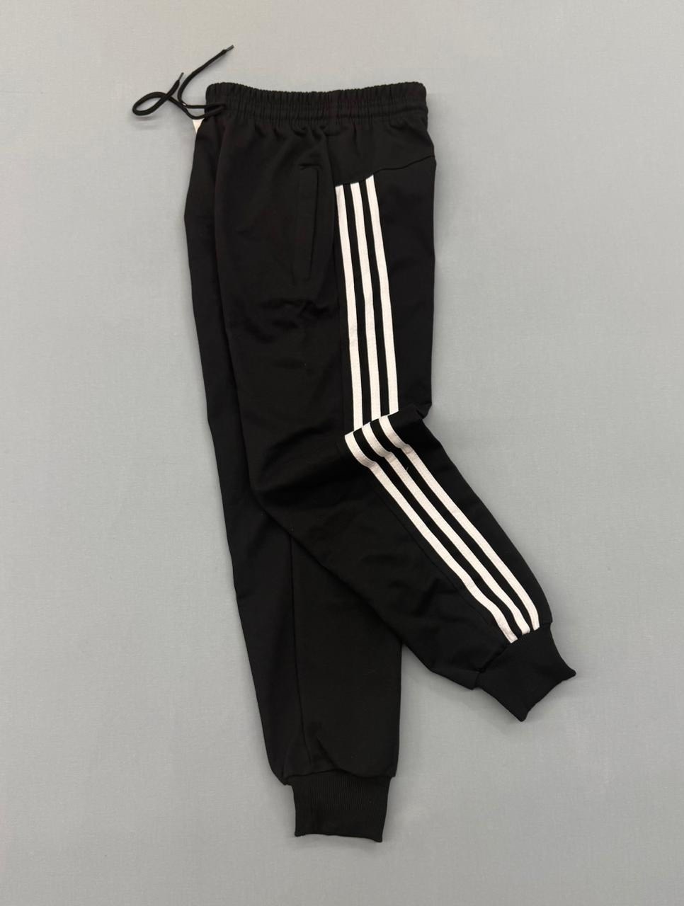 спортивные штаны адидас серые мужские,штаны адидас,спортивные брюки adidas essentials 3s bp8747,спортивные брюки adidas,спортивные штаны мужские адидас