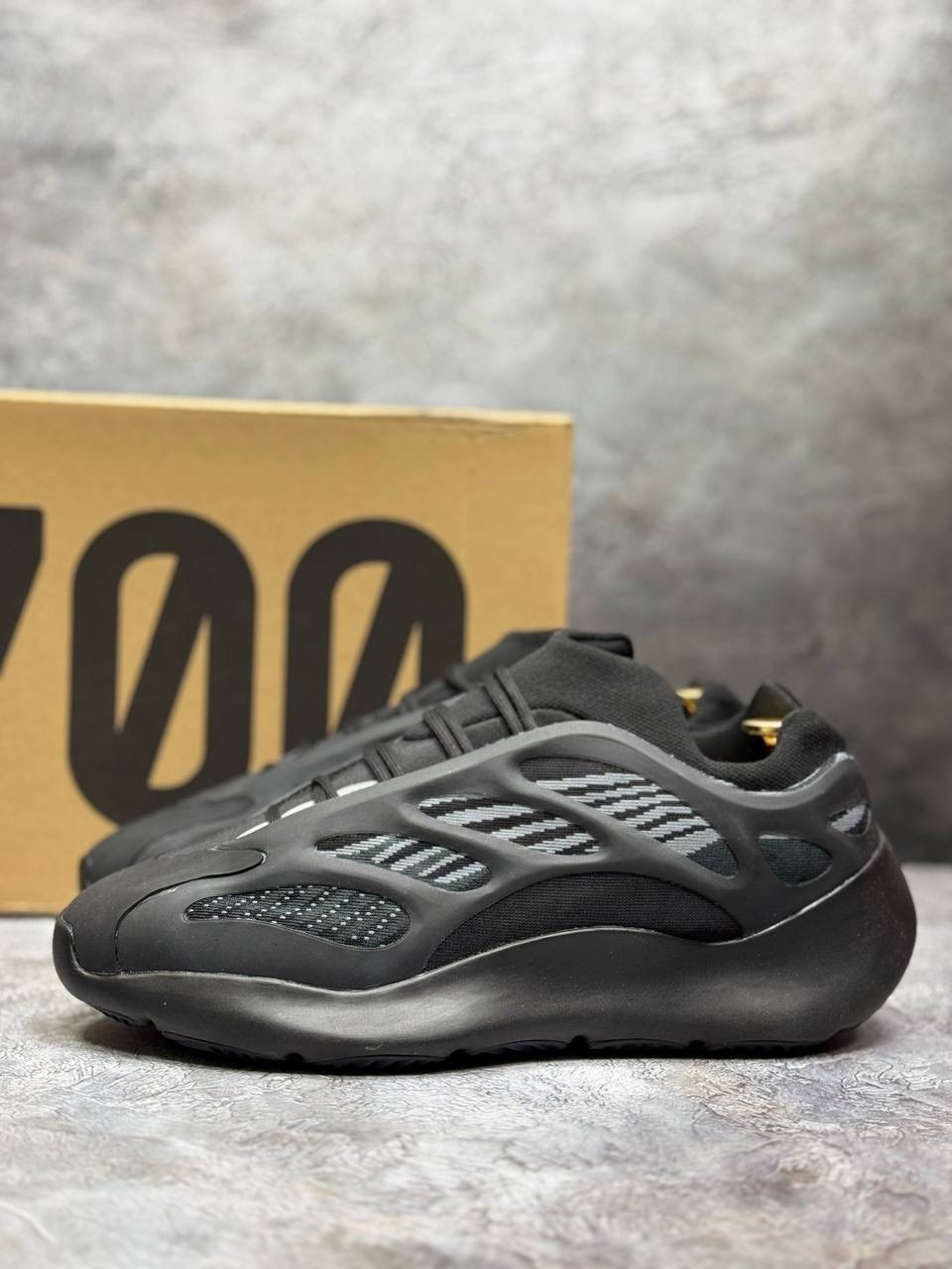 кроссовки adidas yeezy boost 700,adidas yeezy boost 700 v 3,adidas yeezy boost 700,yeezy boost 700 v 3,adidas yeezy 700 v3