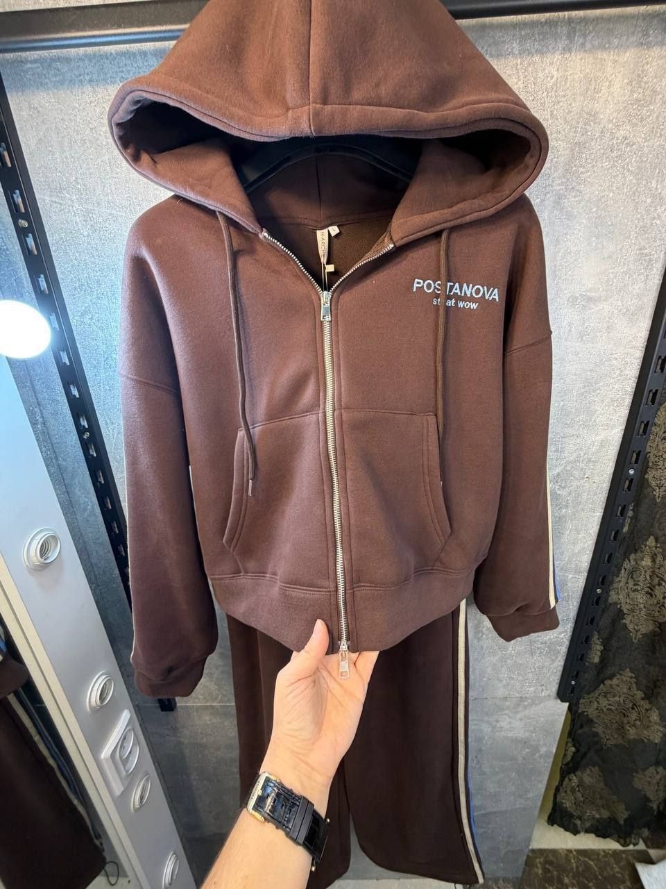 стильные костюмы,костюм двойка,костюм спортивный,спортивные женские костюмы,женский костюм