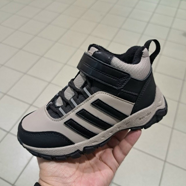 ,ботинки детские,детская ,кроссовки adidas зимние,ботинки мальчикам