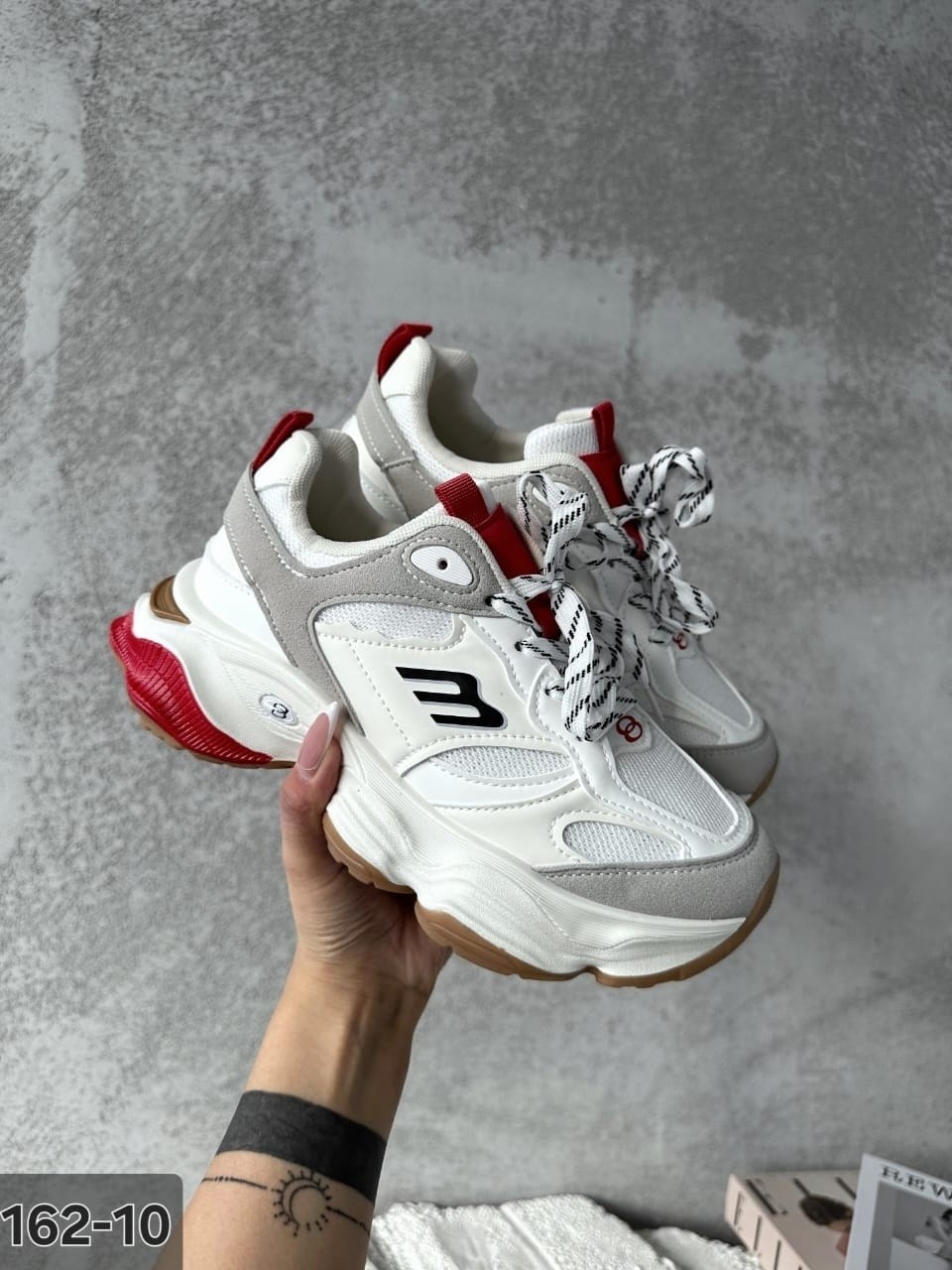 кроссовки женскиe,массивные кроссовки,модные кроссовки,кроссовки эко,женские кроссовки спортивные