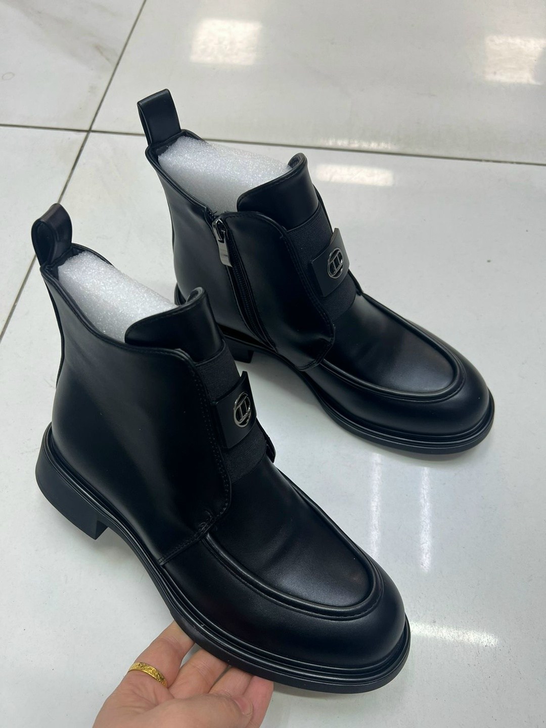 ,женская ,женские ботинки,ботинки,демисезонная