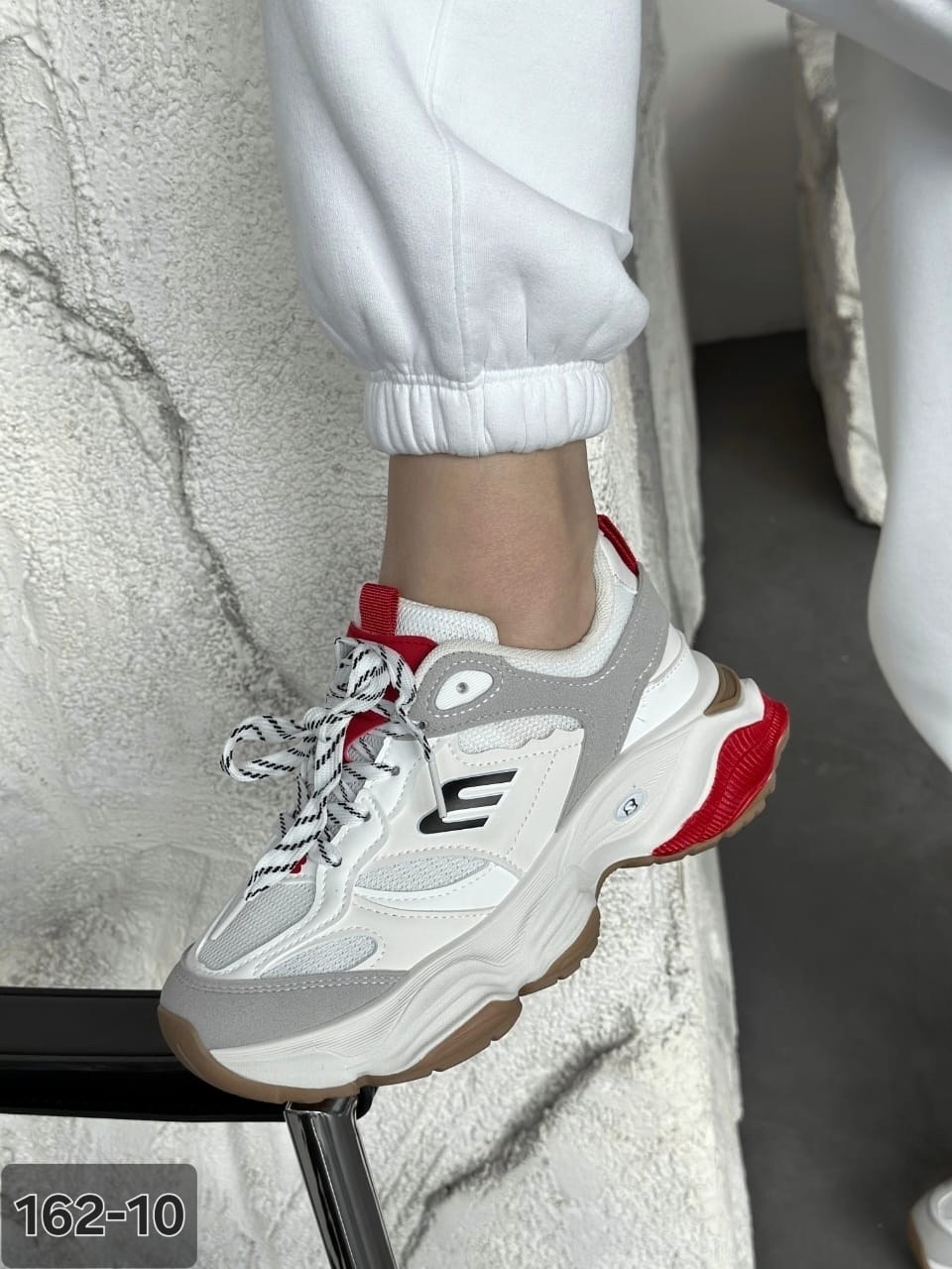 кроссовки женскиe,массивные кроссовки,модные кроссовки,кроссовки эко,женские кроссовки спортивные