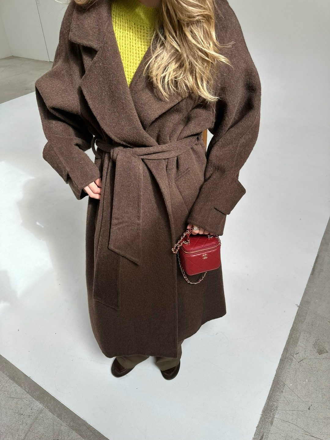 коричневое пальто,пальто женское,пальто шерстяное,пальто,пальто шоколадного цвета