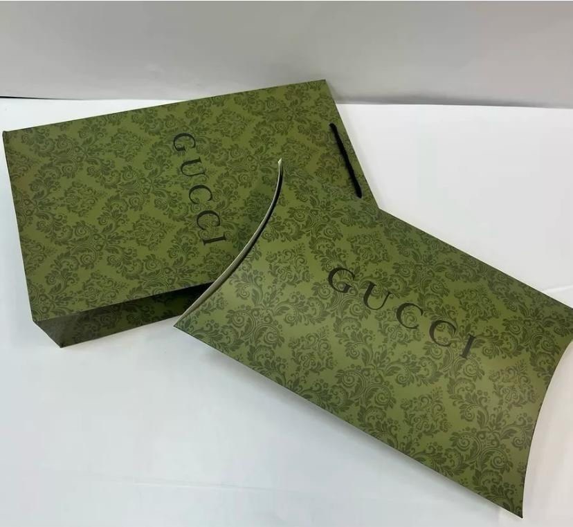 подарочная упаковка gucci,подарочный пакет гуччи,брендовые пакеты,пакет gucci,брендовые коробки для платков