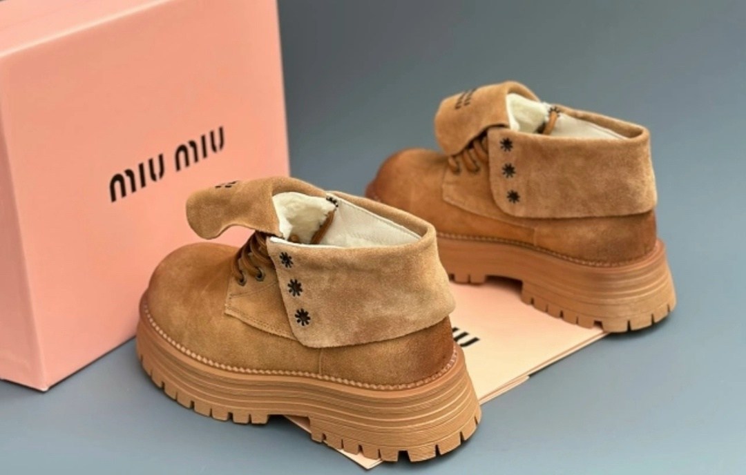 ботинки замшевые miu miu,ботинки миу миу натуральные замшевые,ботинки миу миу натуральные замшевые miu miu,,ботинки женские miu miu