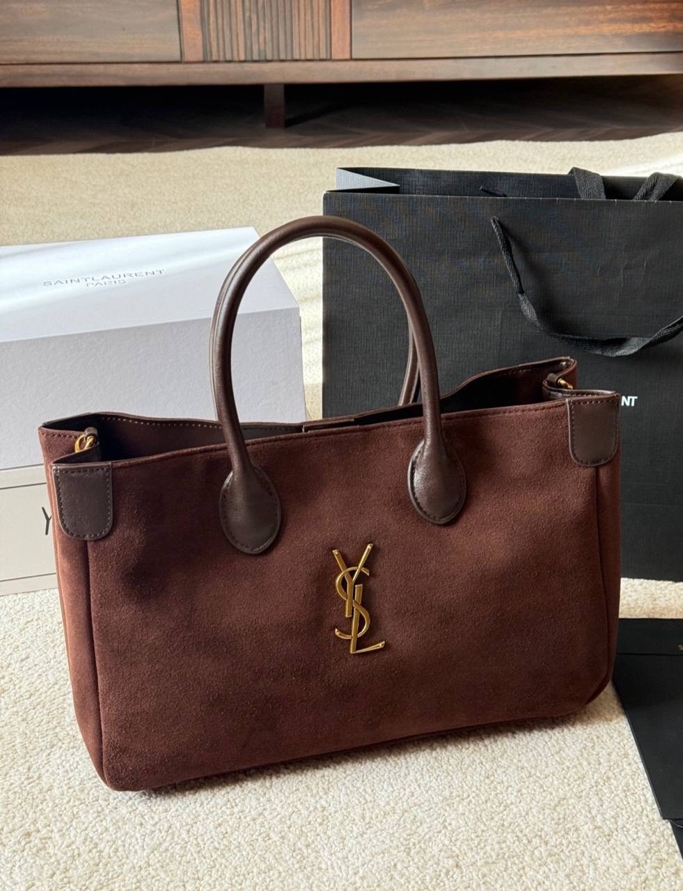 сумка женская yves saint laurent,сумка yves saint laurent,замшевая сумка yves saint laurent 39x23 см,замшевая сумка yves saint laurent 29x18 см,сумка женская ysl