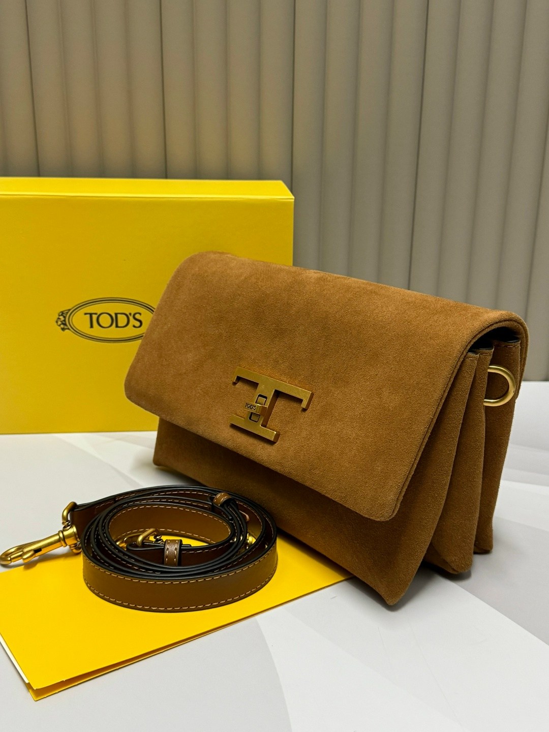 сумки,женская сумочка fendi (нат. замша),сумка женская,сумка женская брендовая,сумка