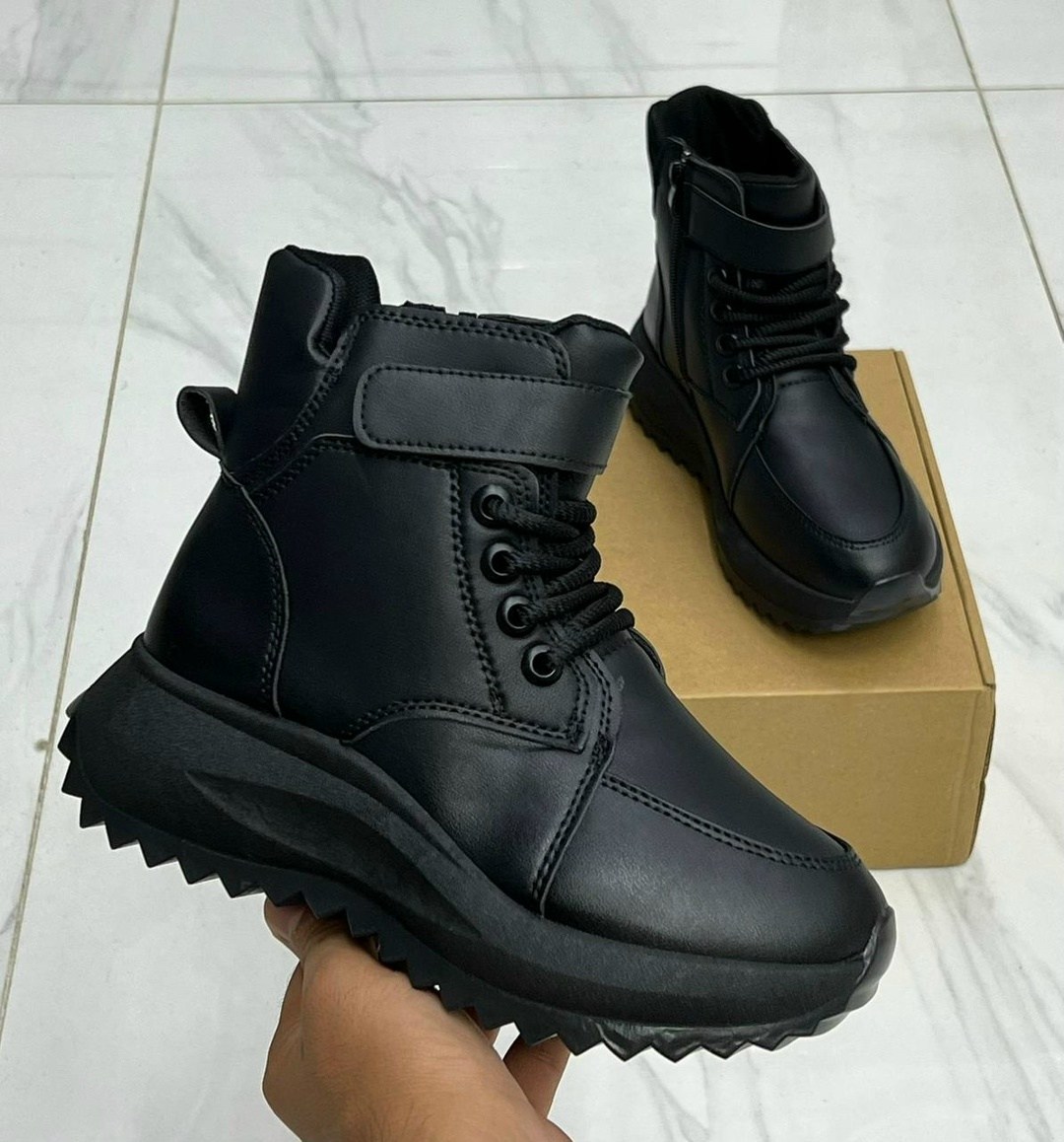 ,ботинки зимние детские,детские ботинки, детская,зимние ботинки