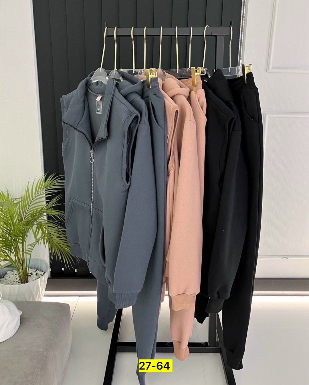 костюм тройка женский спортивный на флисе,костюм женский на флисе,костюм на флисе,спортивный костюм женский на флисе,костюм женский на флисе толстовка и штаны арт. 1347667