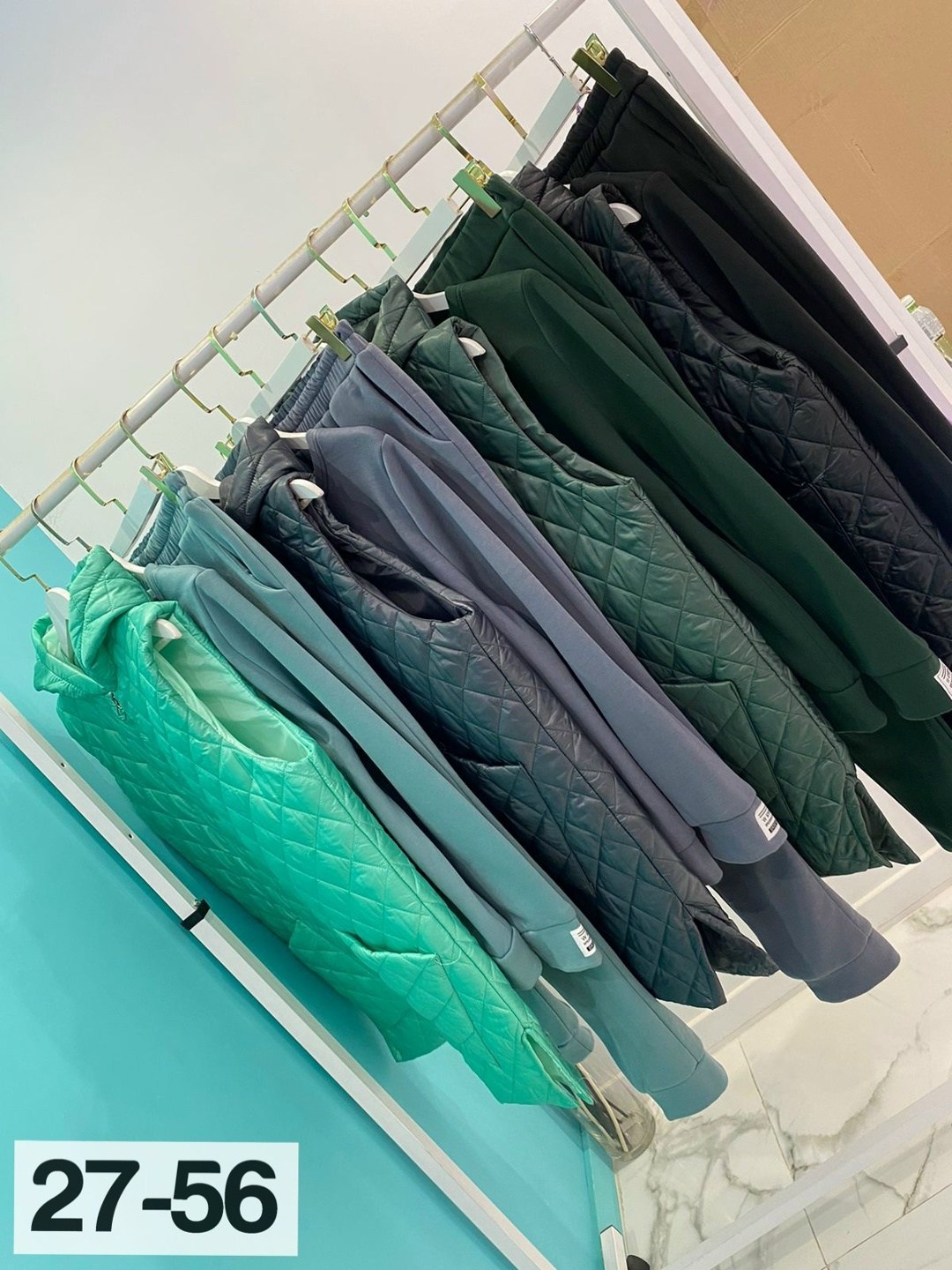 жилет на синтепоне,костюм тройка женский,куртка женская демисезонная,удлиненная куртка,жилетка на синтепоне