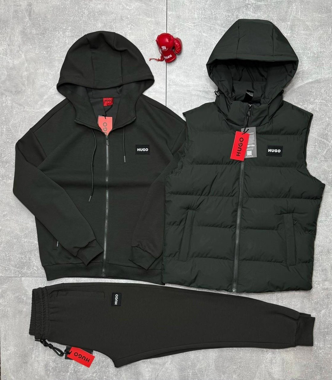 мужской спортивный костюм тройка hugo boss,мужской спортивный костюм,костюм спортивный,спортивные костюмы для мужчин