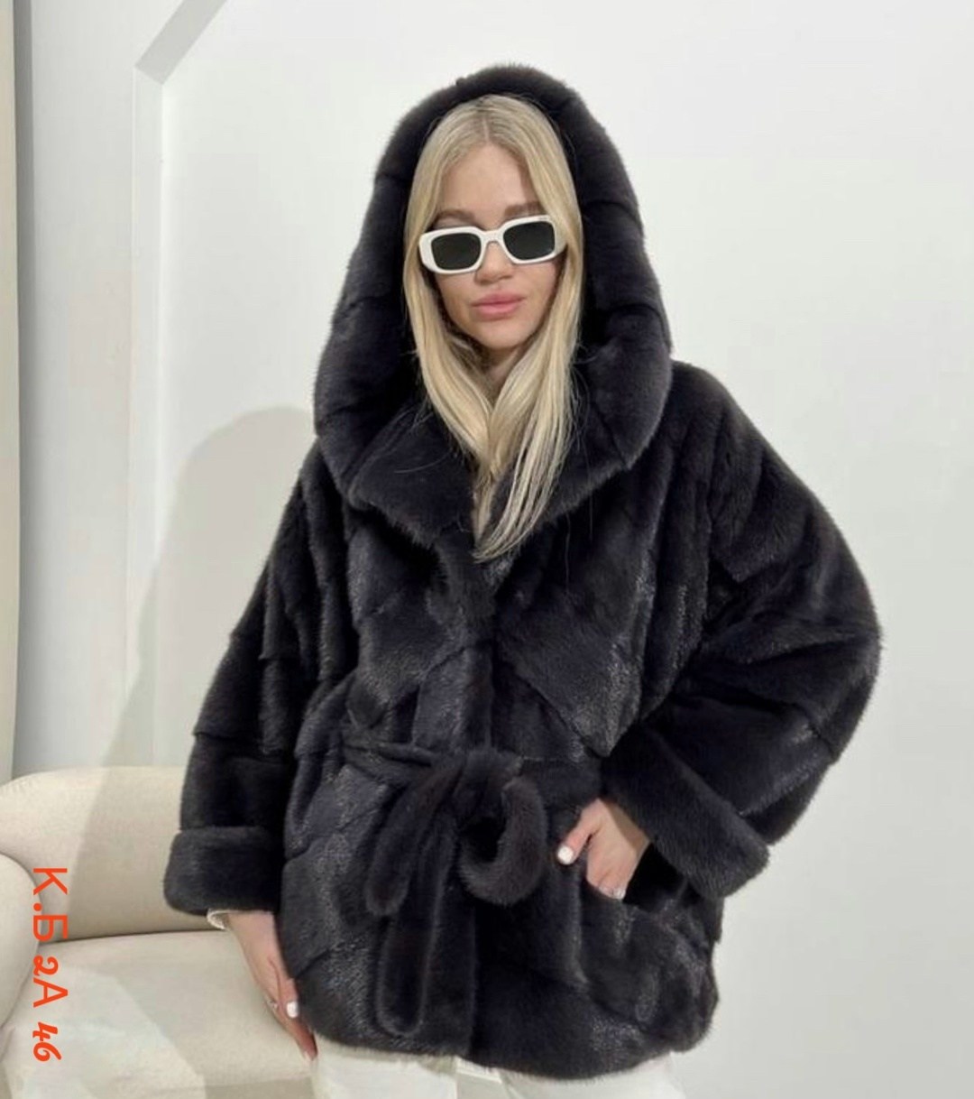 норковая шуба летучая мышь графит с капюшоном,норковая шуба летучая мышь,норковая графитовая шуба с капюшоном укороченная,шуба из скандинавской норки летучая мышь,шуба из норки цвета графит с капюшоно