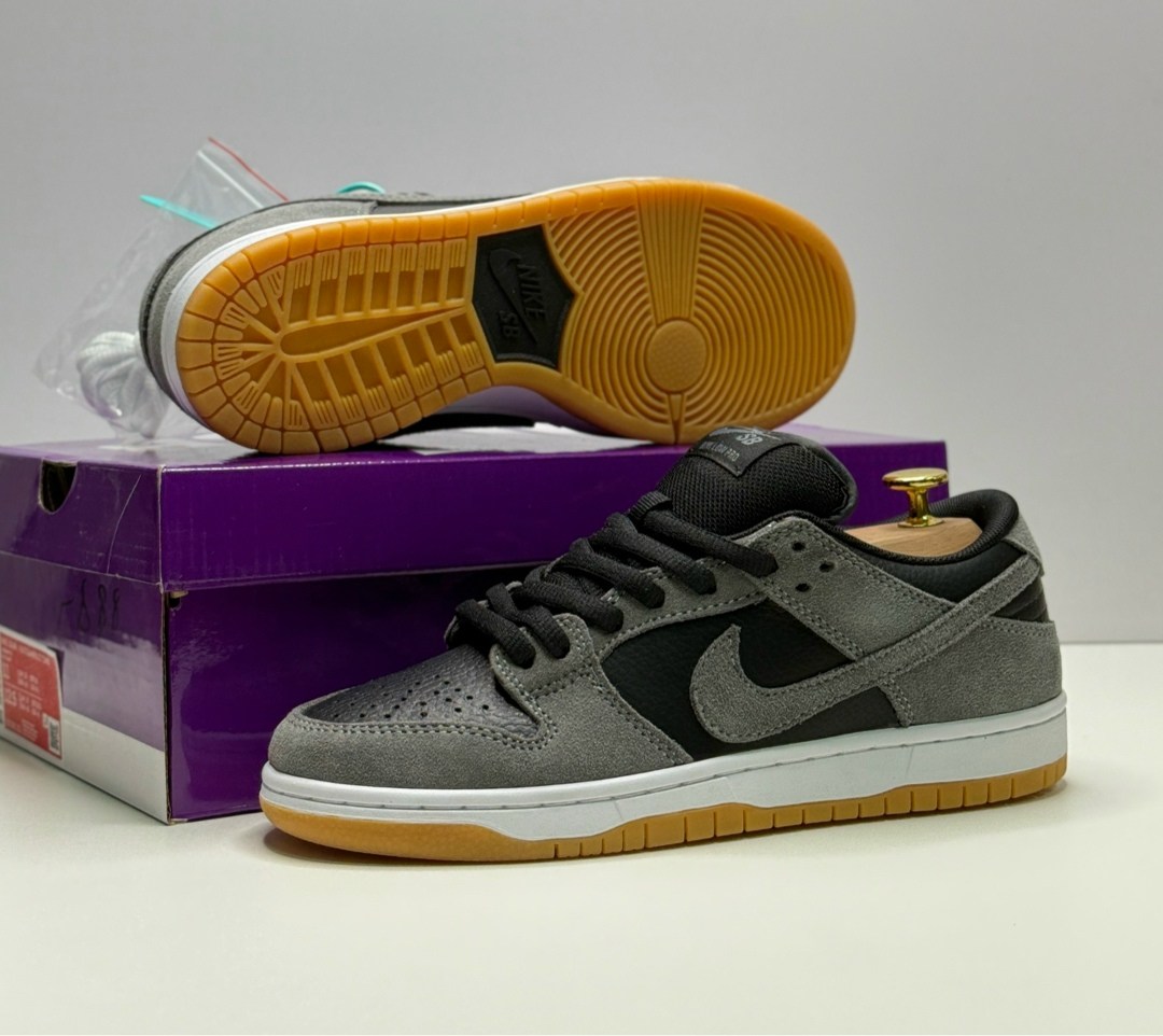 nike sb dunk low dark grey black gum,nike sb dunk low black grey,nike sb dunk low pro black,nike dunk sb low dark grey,кроссовки nike sb dunk low dark grey black gum