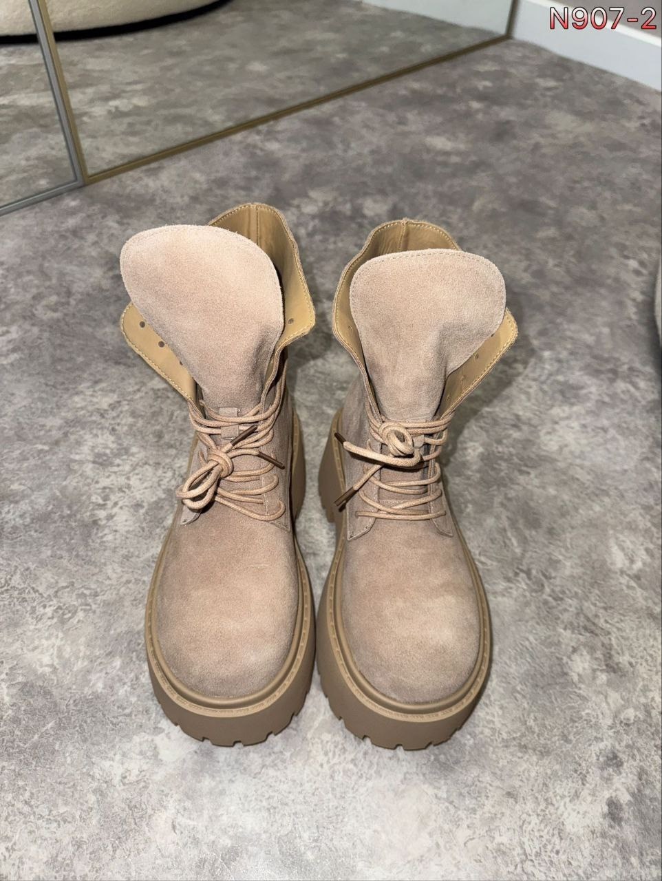 ,ботинки баленсиага  модные женские,женские ботинки,ботинки,модные ботинки