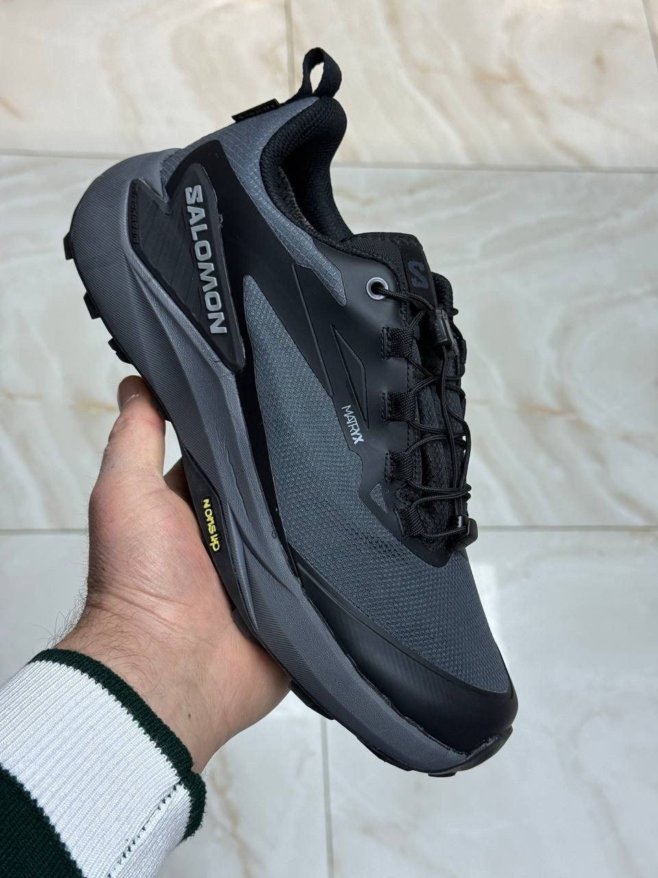 кроссовки salomon,кроссовки,мужские кроссовки salomon,кроссовка мужской,походные кроссовки