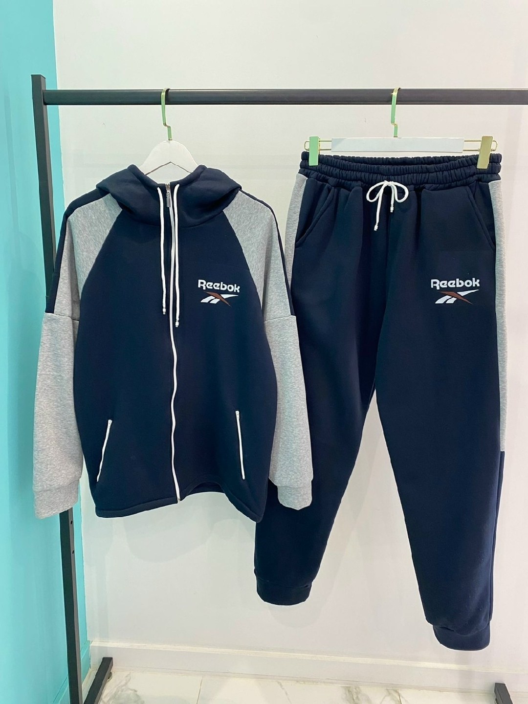 спортивные костюмы,спортивные костюмы на флисе,спорт костюм,костюм на флисе,мужские костюмы спортивные