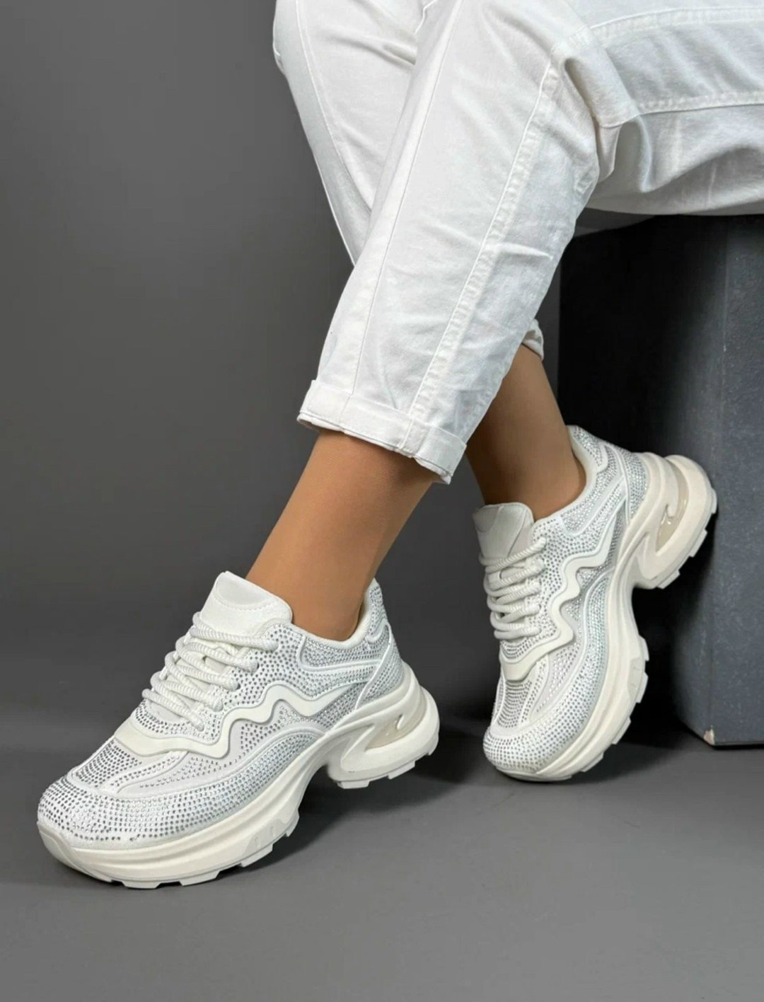 кроссовки женские,кроссовки,модные кроссовки,кроссовки для женщин,повседневные кроссовки