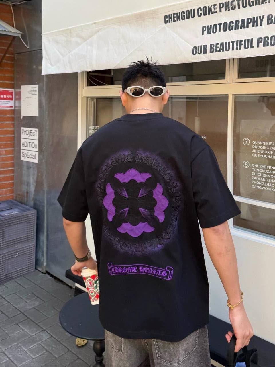 черная оверсайз футболка,оверсайз футболка,стильные мужские футболки,модные мужские футболки,белая оверсайз футболка