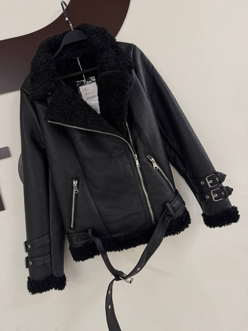 куртка acne studios leather shearling black черный,дубленка авиатор,куртка-дубленка удлиненная с отделкой под мех befree,кожаная куртка,дубленка авиатор страдивариус