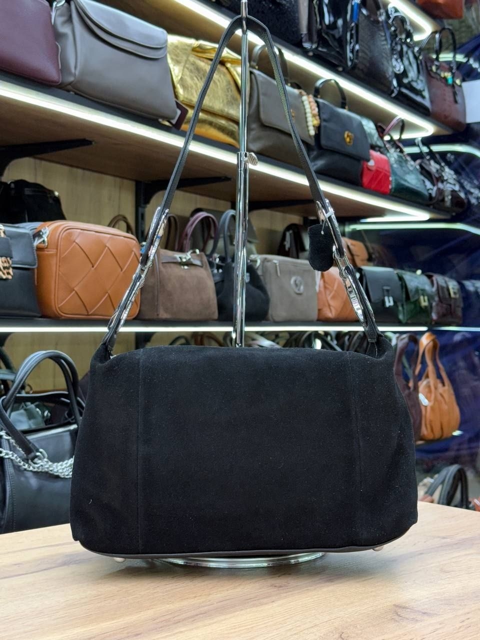 сумка женская bbl 3199-1 черный,сумка замшевая,валберис сумки черные замшевые,сумки замшевые черные женские валберис,замшевая сумка натуральная черная adelil