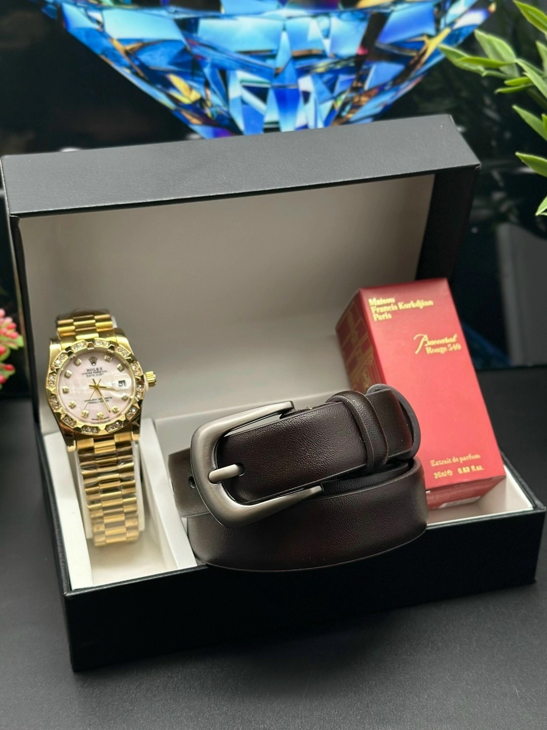 набор часы,подарочный набор с часами женский,часы наручные,часы женские,часы наручные набор с браслетами